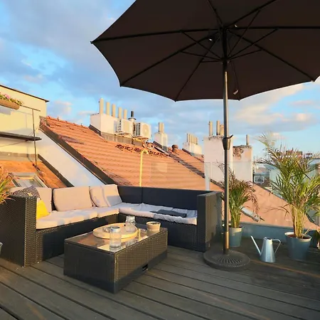 Apartman Modern Penthouse In The Center With Heated Floors & Private Terrace Views