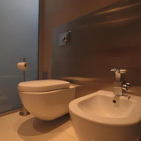 Modern Penthouse In The Center With Heated Floors & Private Terrace Views Apartman